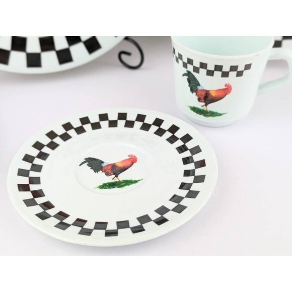 5 PC Melamine Rooster Dinnerware Set Vtg Rooster Chicken Plates Bowl Cup Saucer - Picture 4 of 9
